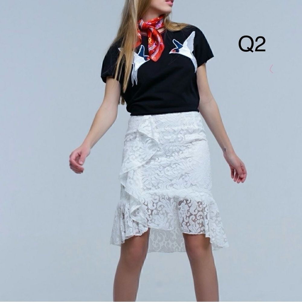 Q2 White Lace High-Low Midi Skirt Size M